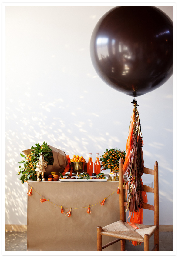 brown balloon thanksgiving thanksgiving table