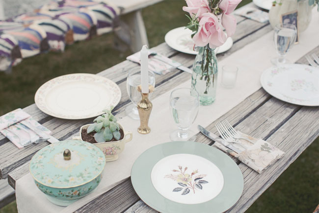 rent vintage plate wedding