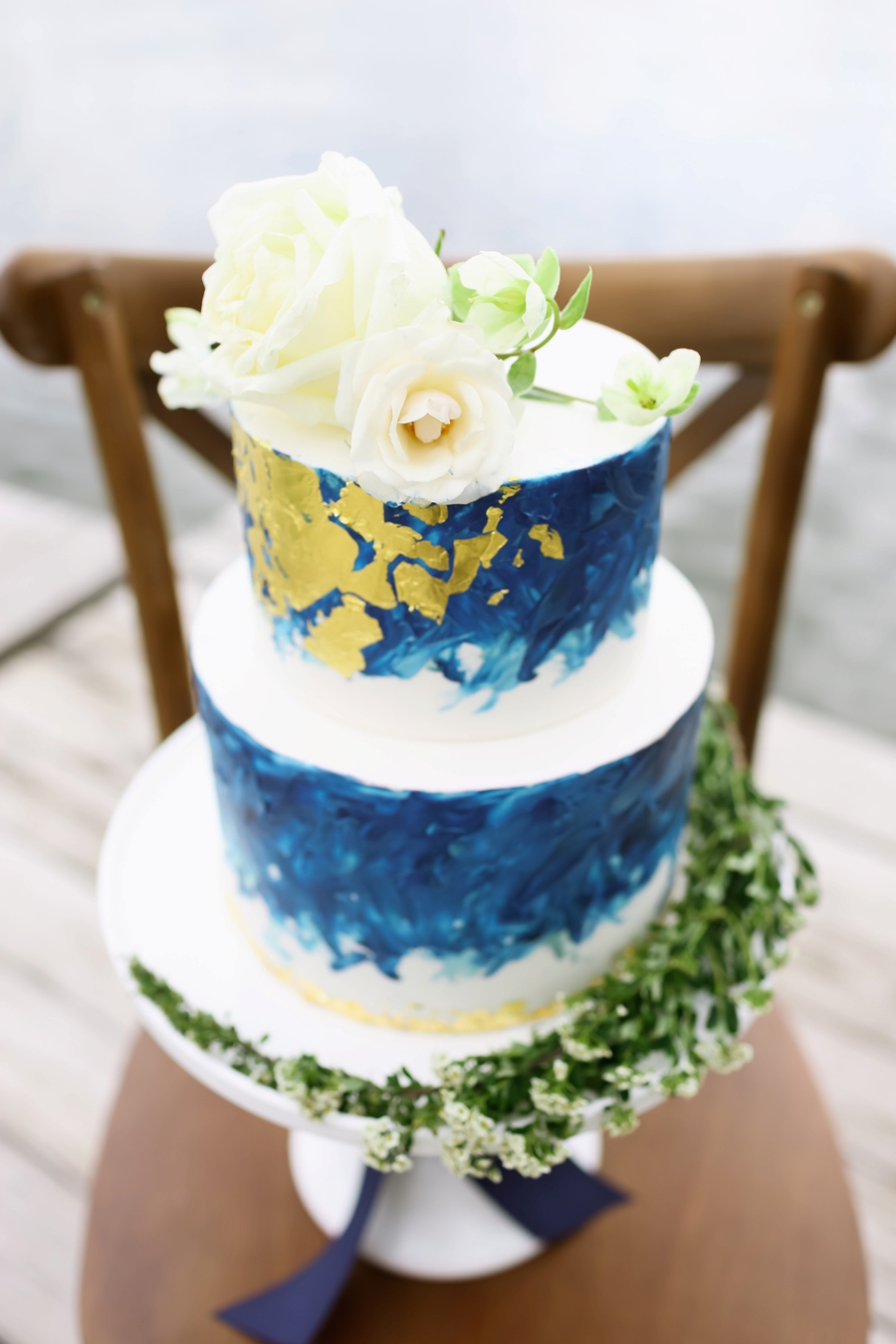 Romantic-White-Blue-Wedding-Ideas_0033