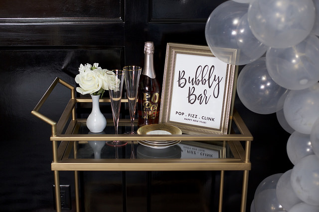 champagne bubble balloons