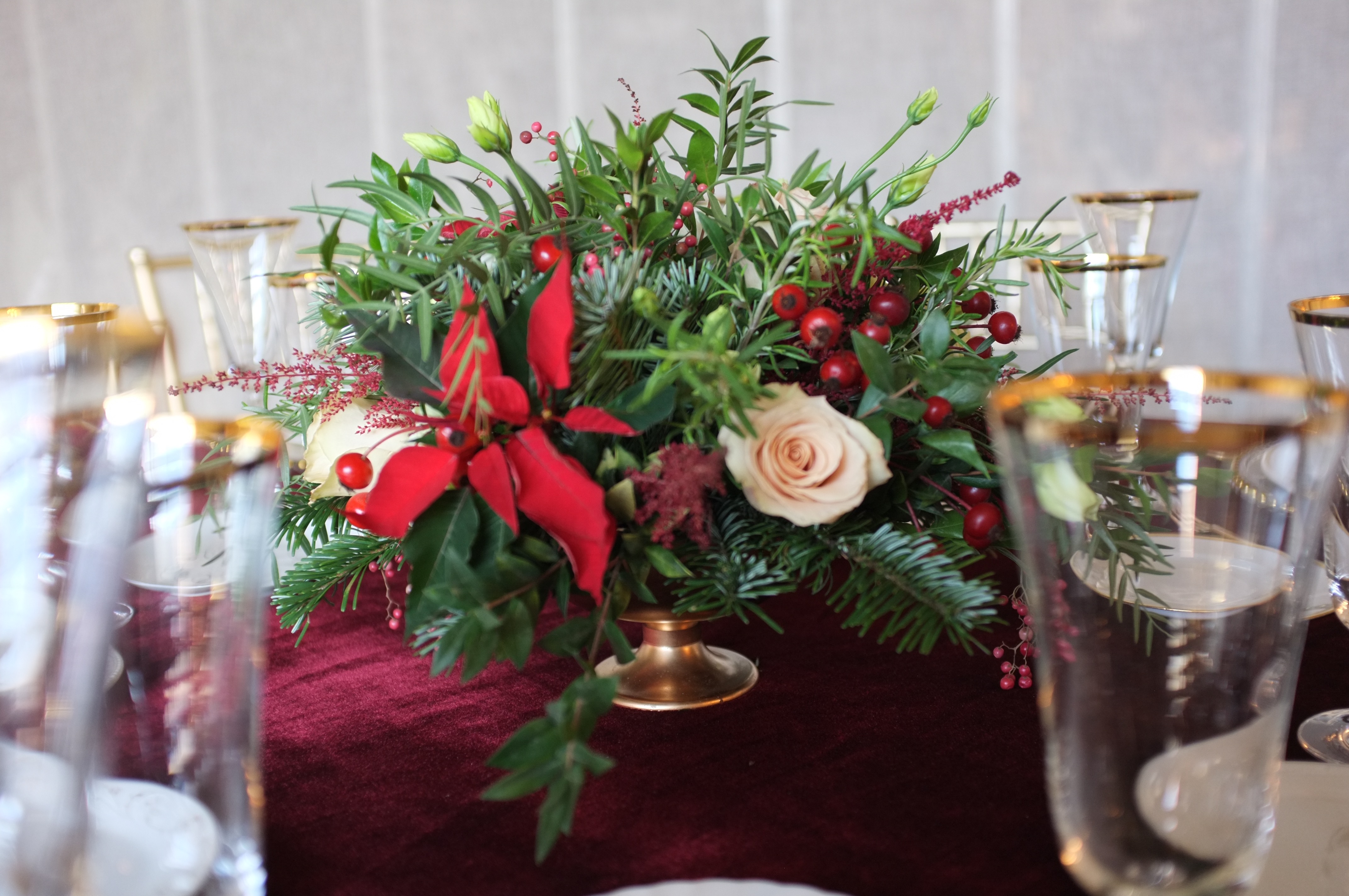 christmas centerpiece holiday package