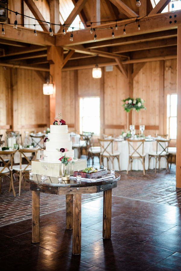 rustic barn wedding cake table